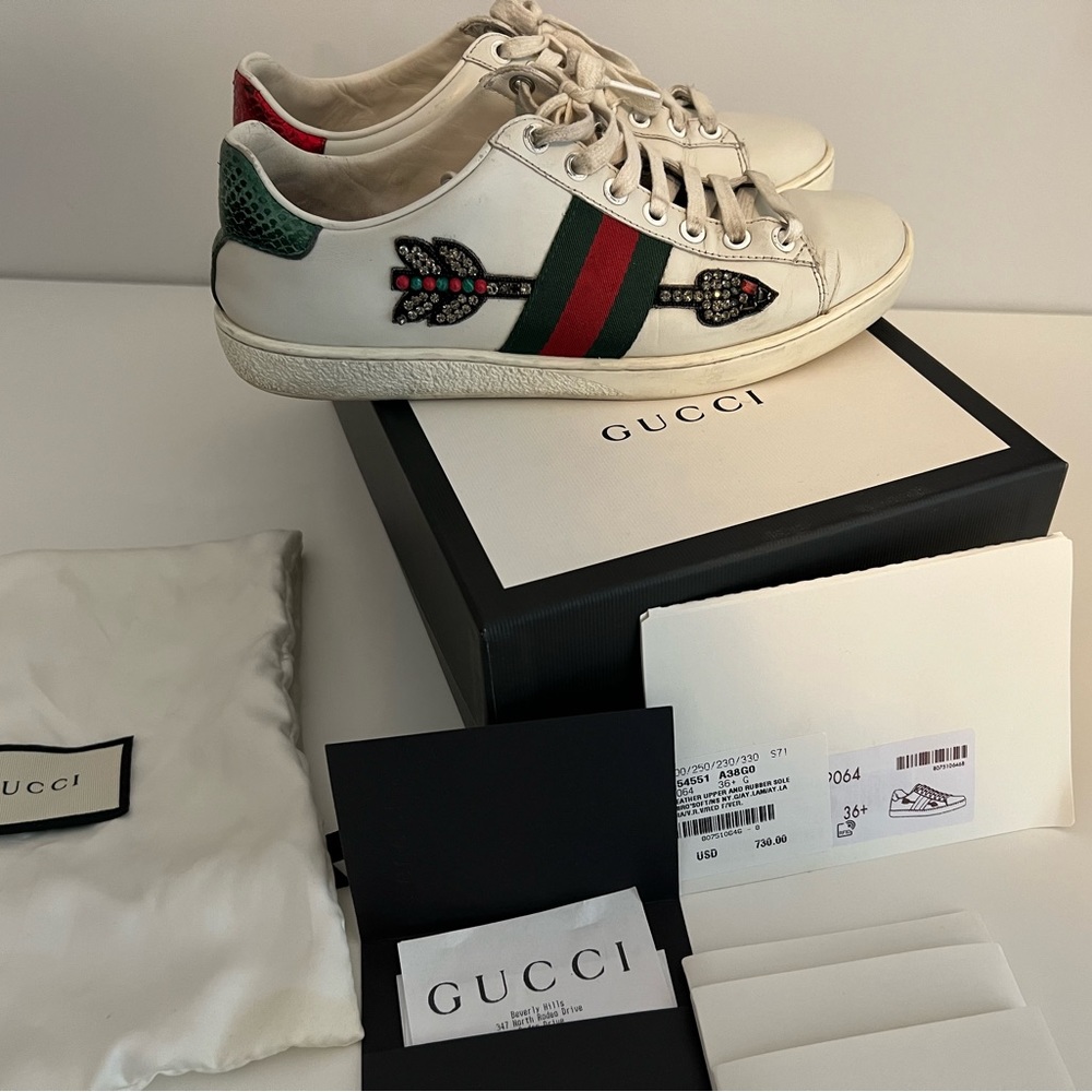 Gucci size US 6.5 Ace White Leather Sneaker Arrow Rhinestone Bling Shoes